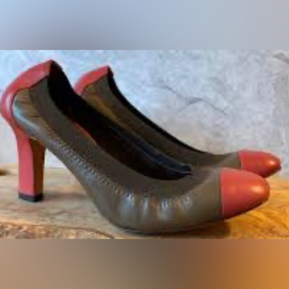 Bruno Magli Unworn Handmade Italian Leather Brown and Red Colour Block 👠 38.5